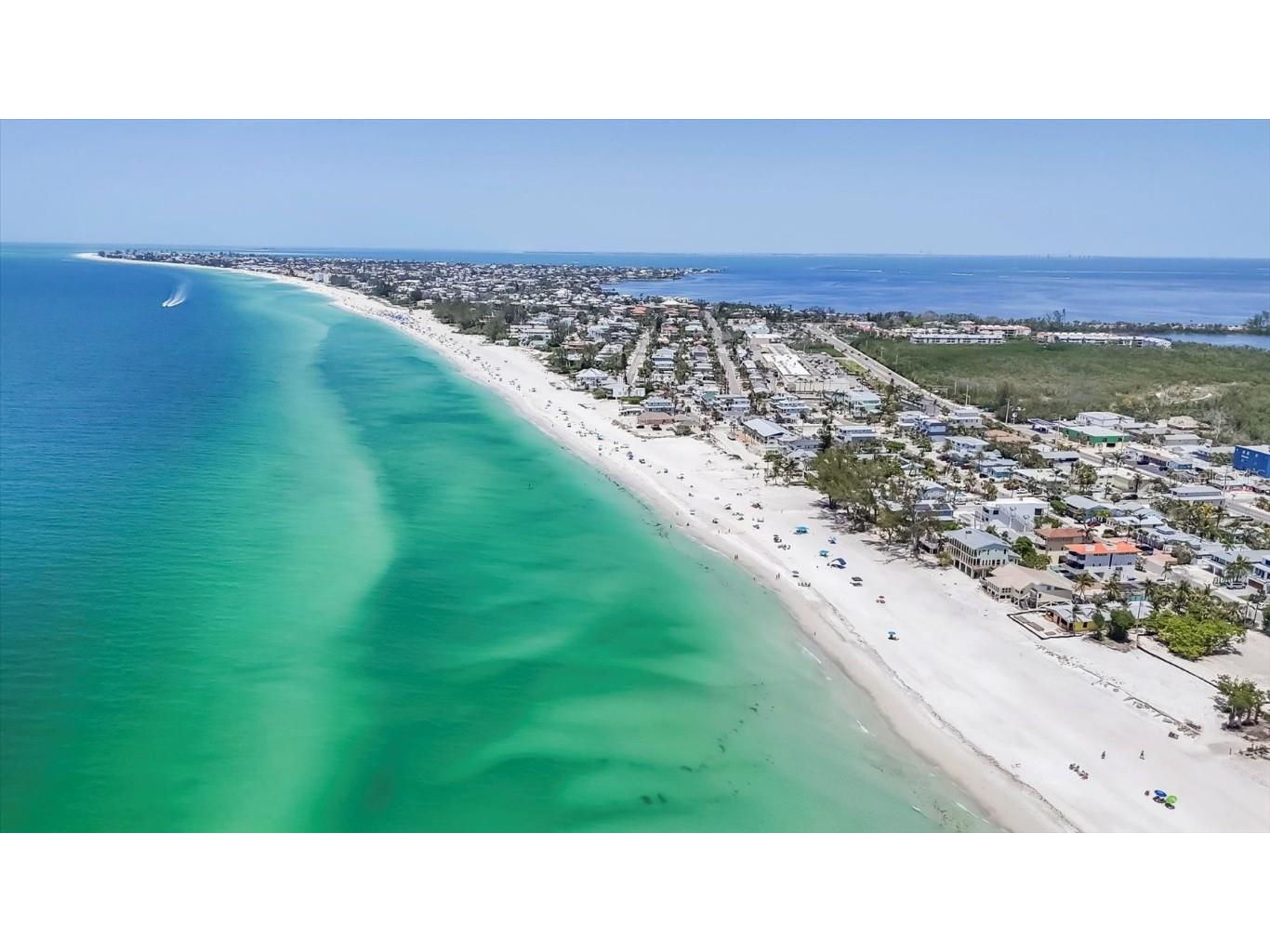 2918 Avenue E Holmes Beach FL 34217 A4650561 image40