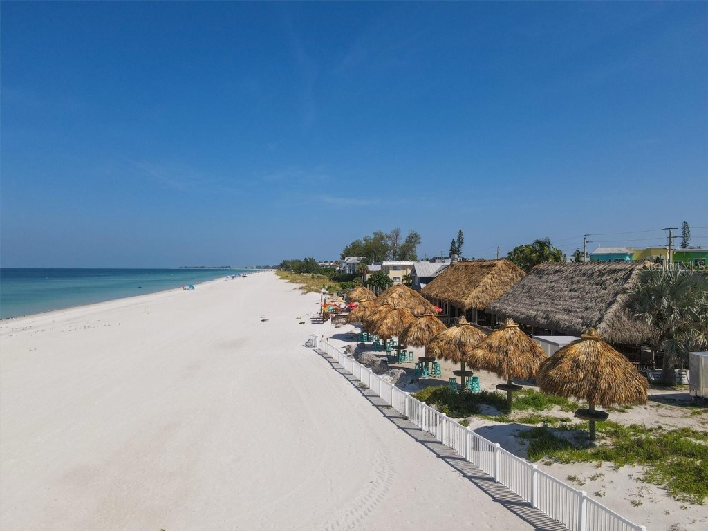 2918 Avenue E Holmes Beach FL 34217 A4650561 image47