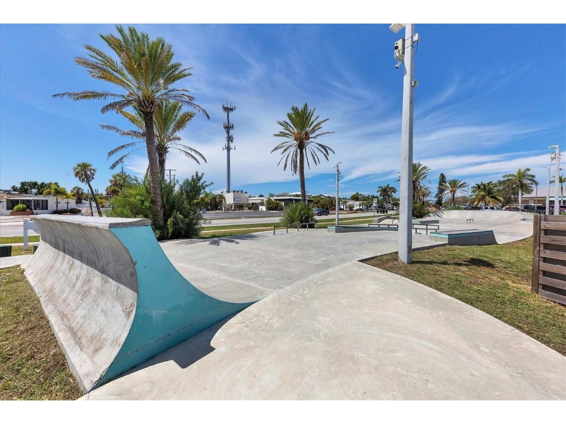 2918 Avenue E Holmes Beach FL 34217 A4650561 image58