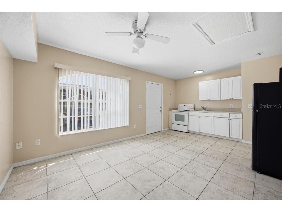 2918 Fan Palm Drive #FRONT UNIT Davenport FL 33897 O6381385 image5