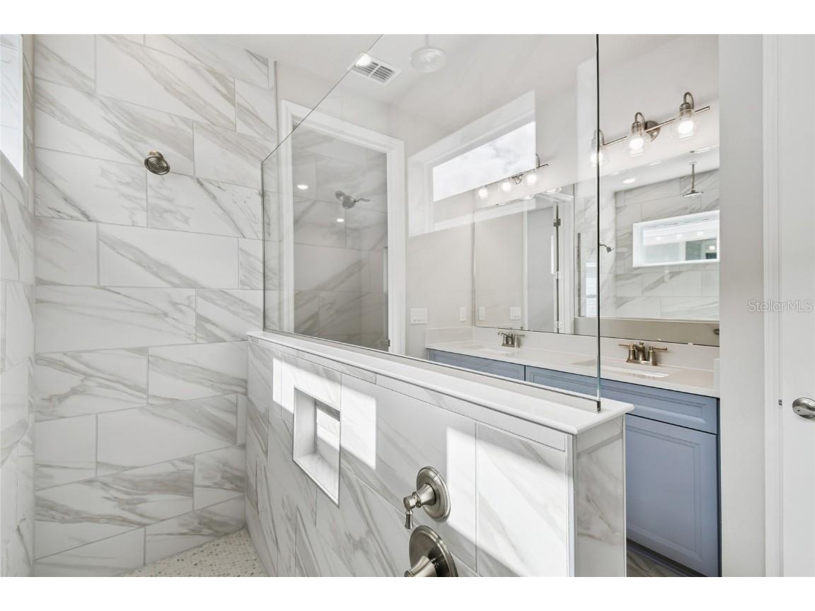 2918 Sailhouse Drive Saint Cloud FL 34771 TB8420437 image25