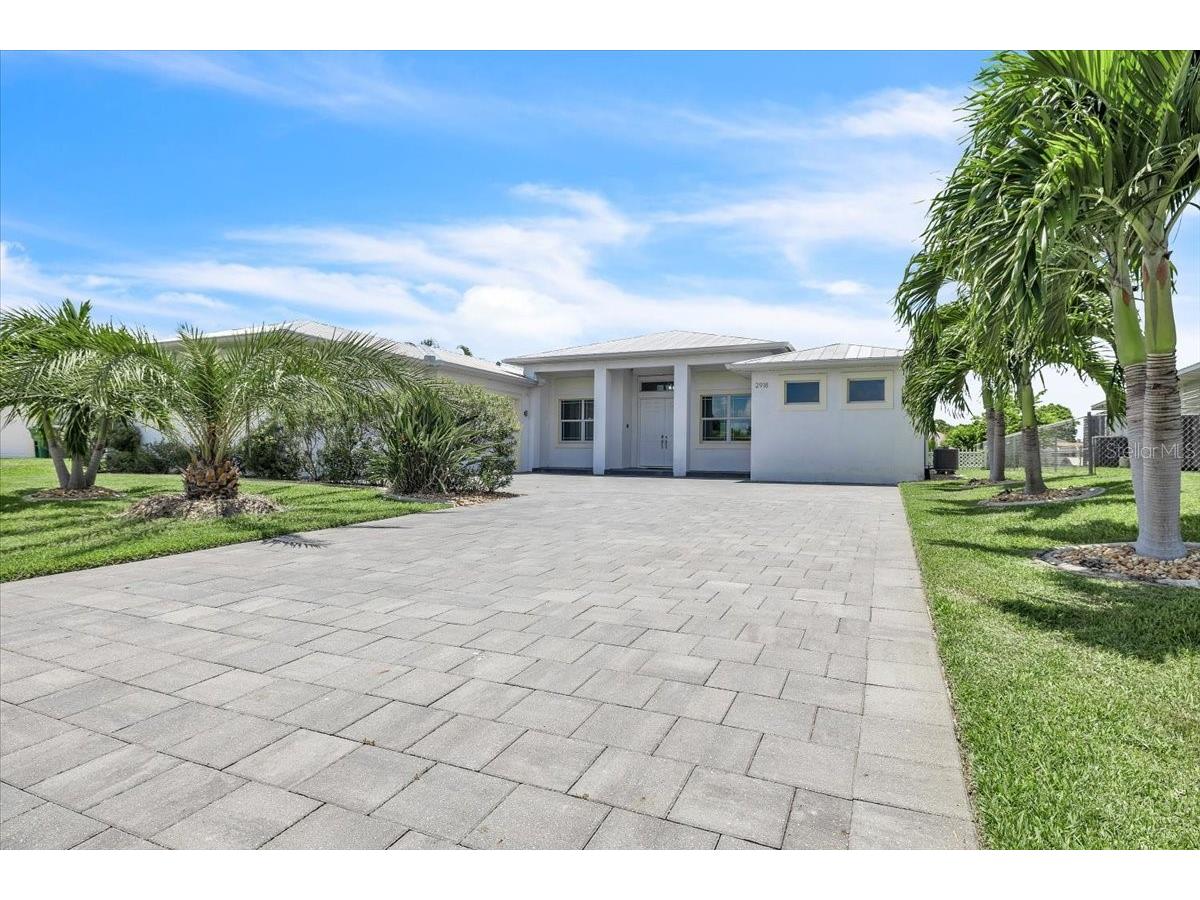 2918 SE 10th Place Cape Coral FL 33904 - RUBICON CANAL A4700947 image2