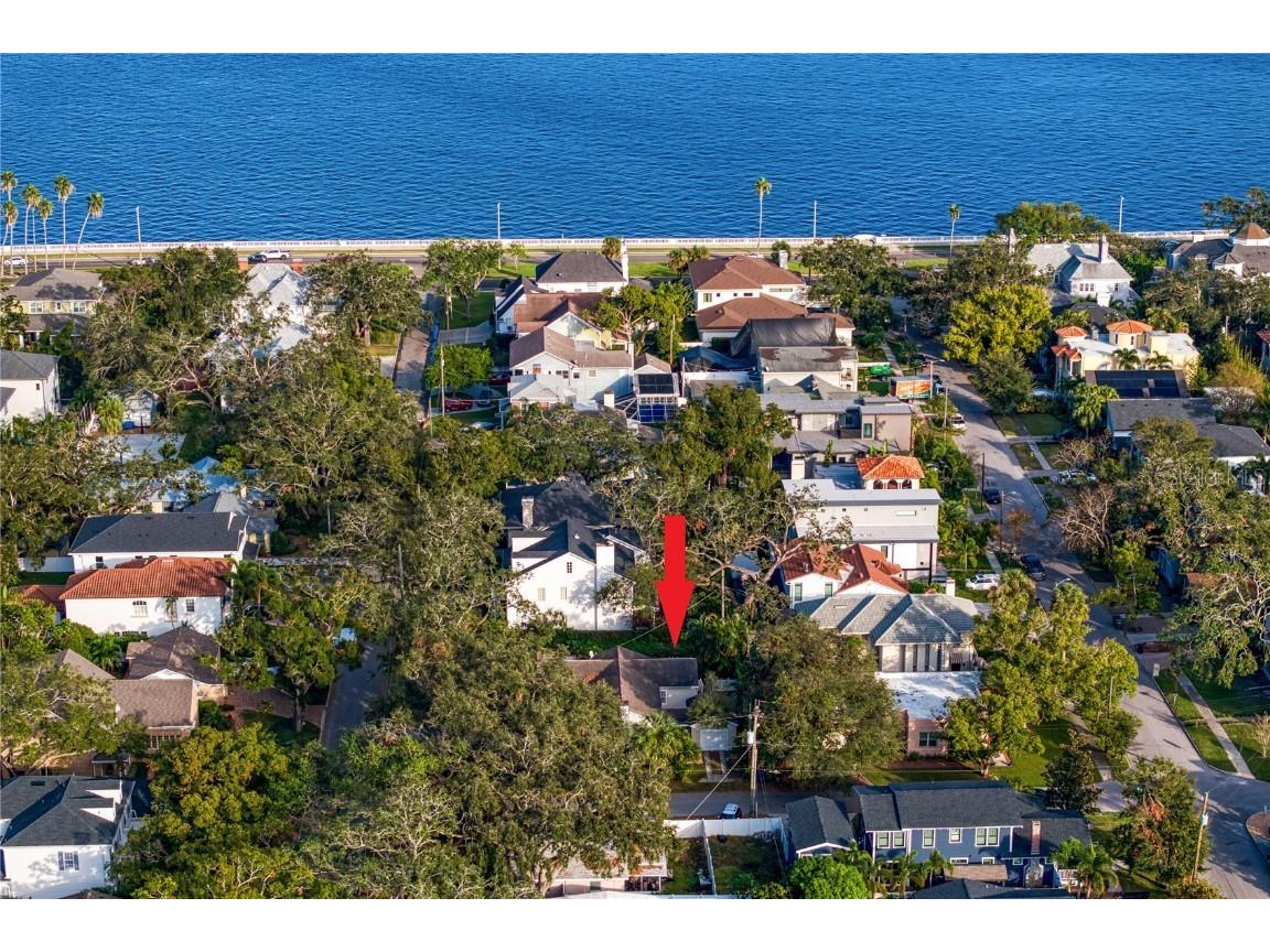 2918 W Bay Villa Avenue Tampa FL 33611 TB8320287 image1