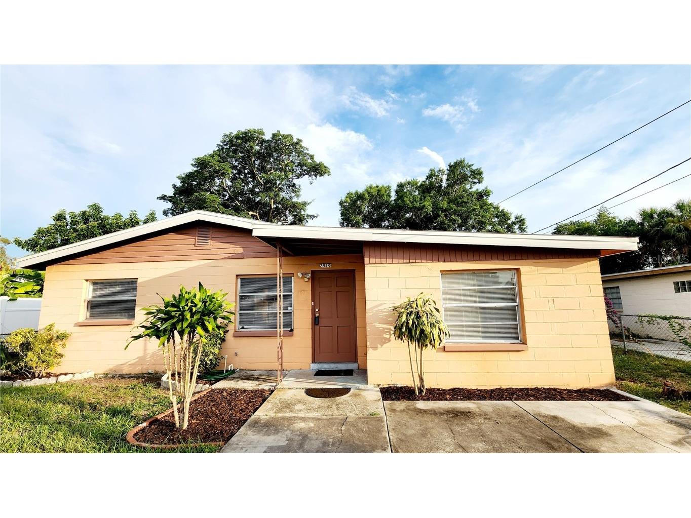 2919 E Linebaugh Avenue Tampa FL 33612 U8206654 image1