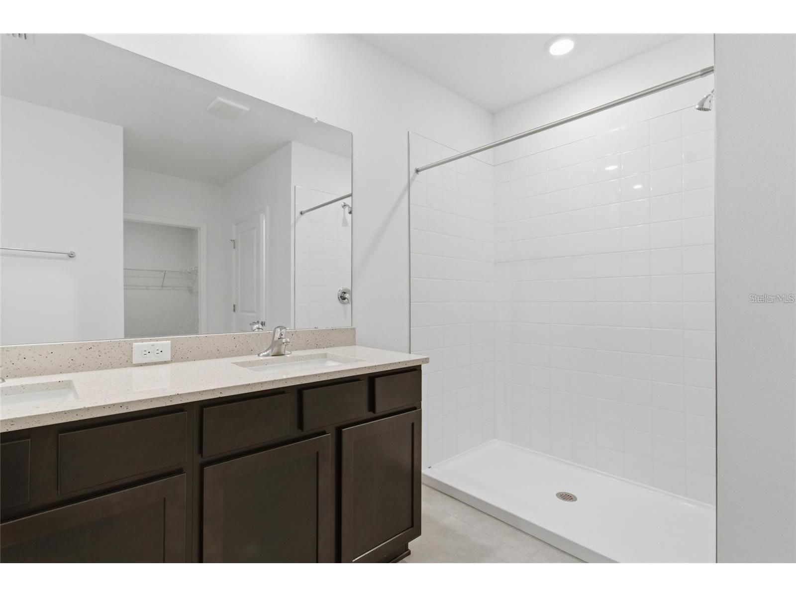 2919 Gardiner Lane Zephyrhills FL 33541 TB8515146 image13