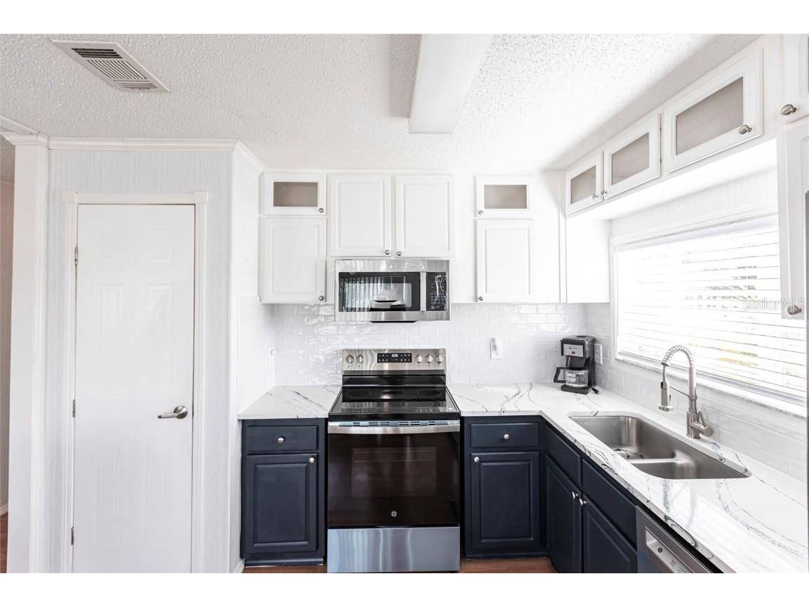 29192 Crawford Avenue Punta Gorda FL 33982 C7508031 image7