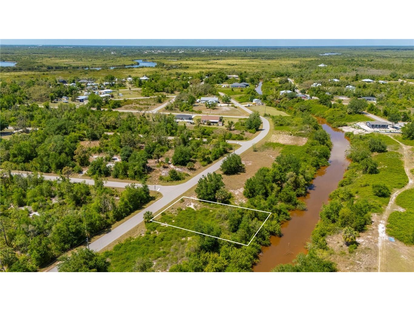 29194 Alfaretta Avenue Punta Gorda FL 33982 C7507211 image1