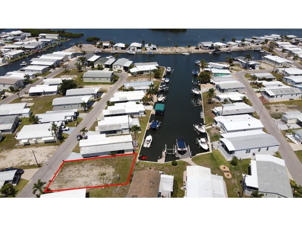 292 Nassau Drive Palmetto FL 34221 A4693093 image1