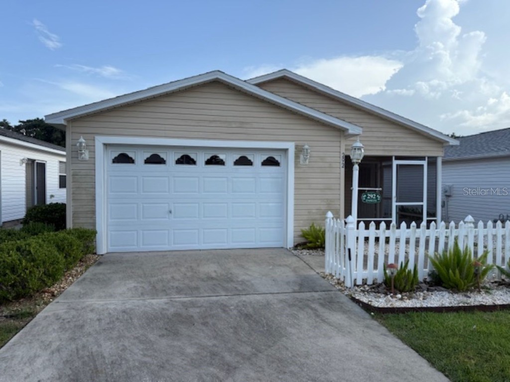 292 Starr Lane The Villages FL 32162 OM706307 image1