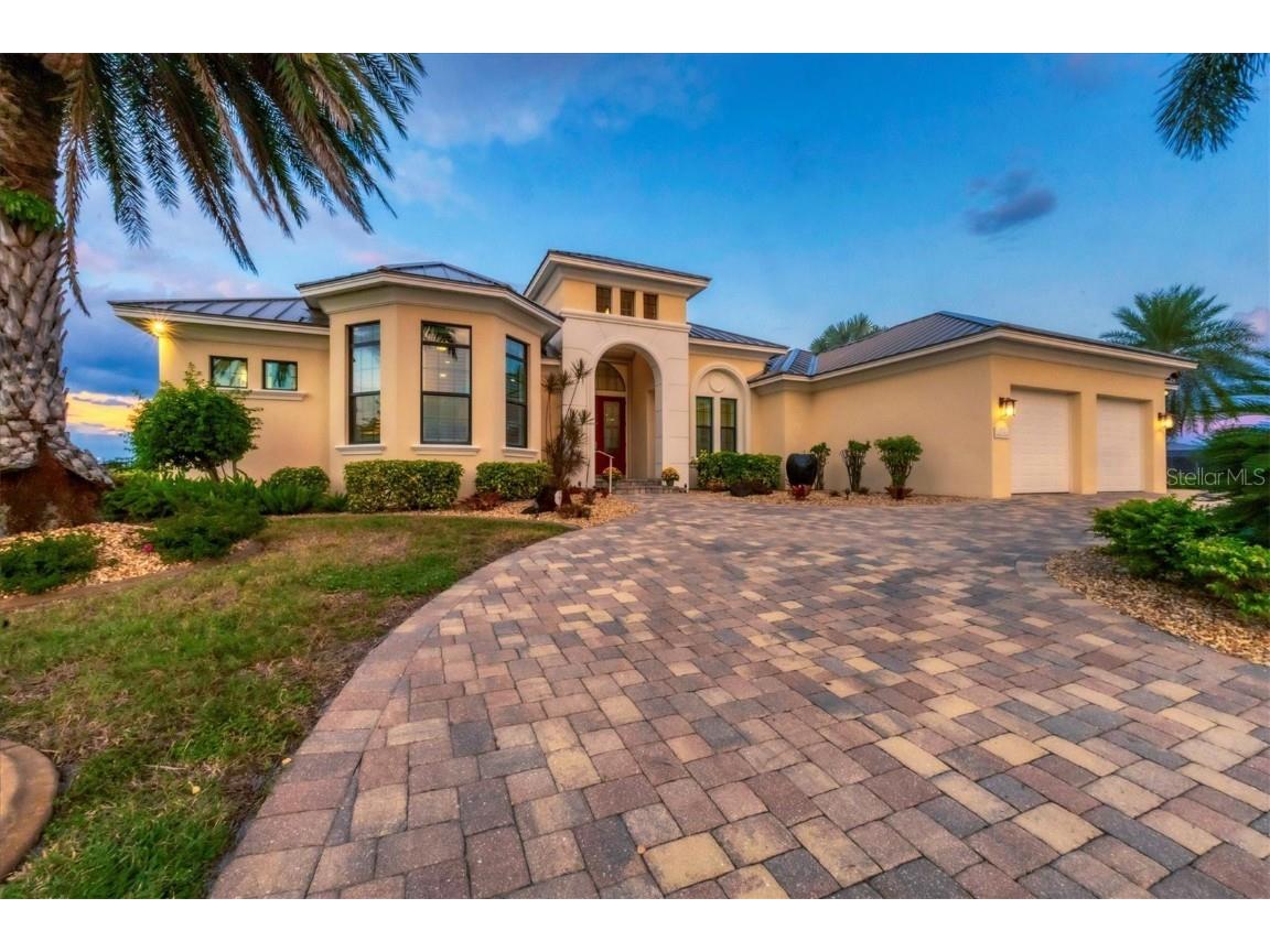 292 Stebbins Terrace SE Port Charlotte FL 33952 - BEENEY WATERWAY D6138114 image1