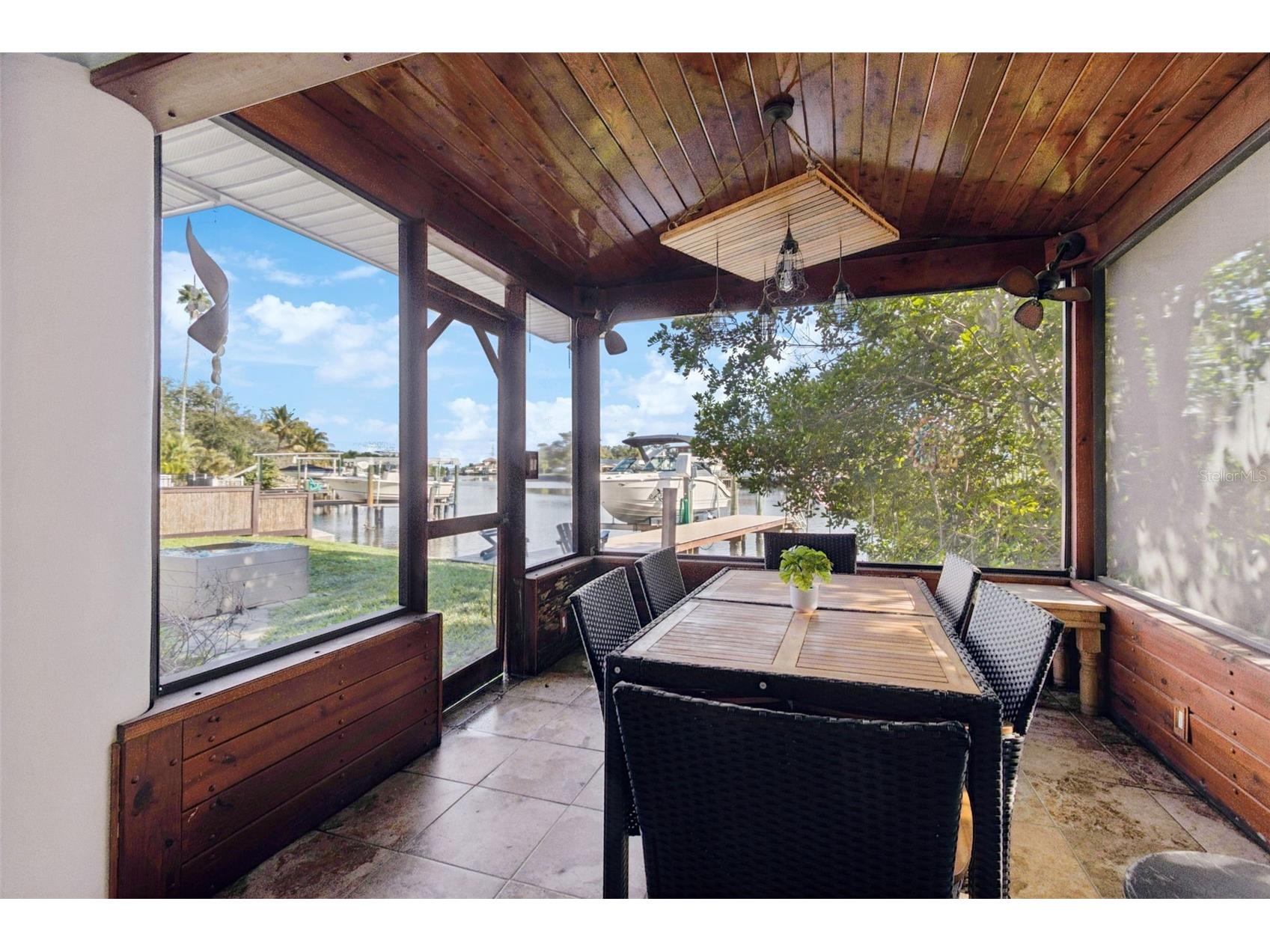 292 Sunlit Cove Drive NE Saint Petersburg FL 33702 - RIVIERA BAY-->TAMPA BAY-->GULF TB8465264 image12