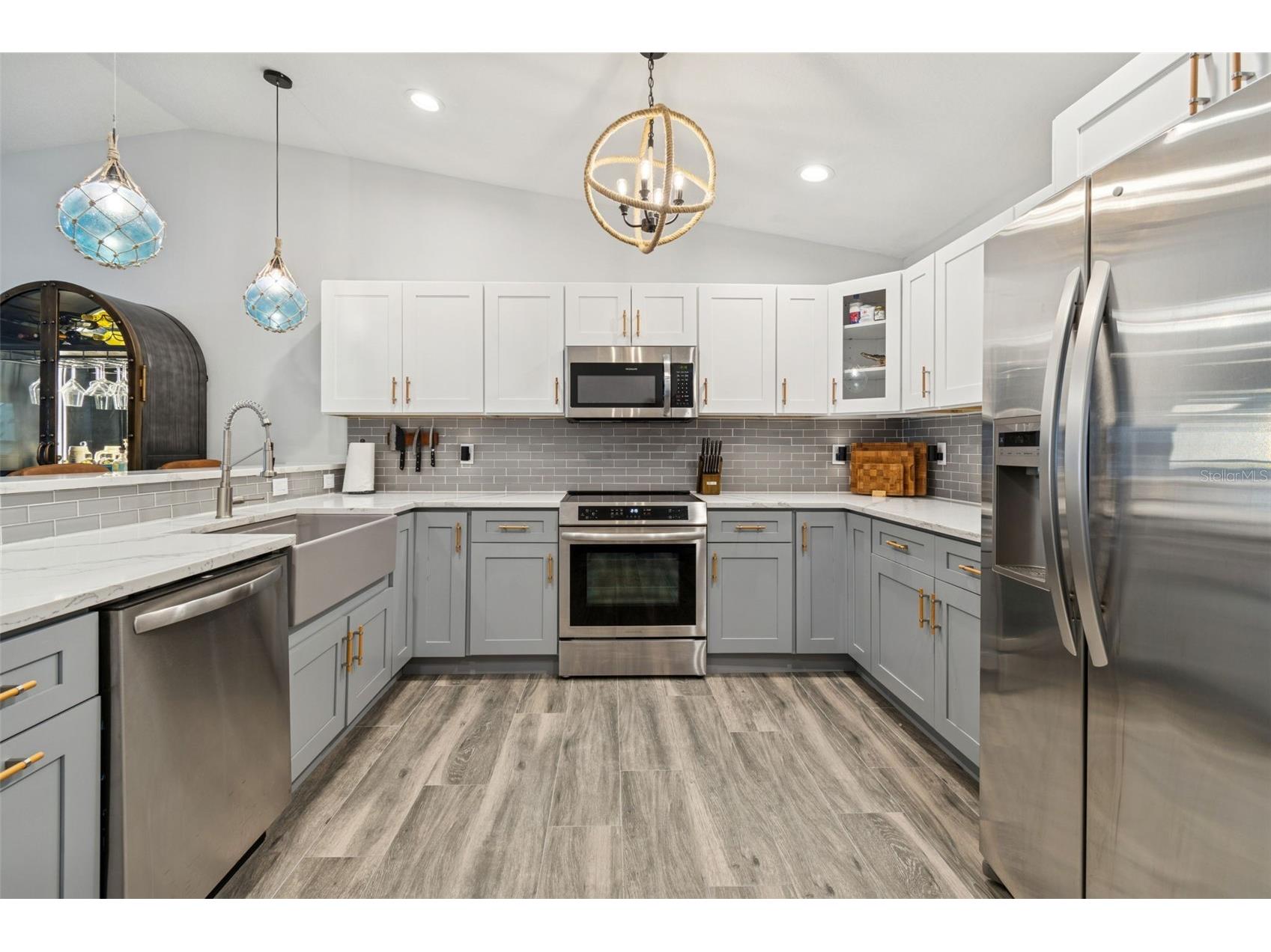 292 Sunlit Cove Drive NE Saint Petersburg FL 33702 - RIVIERA BAY-->TAMPA BAY-->GULF TB8465264 image37