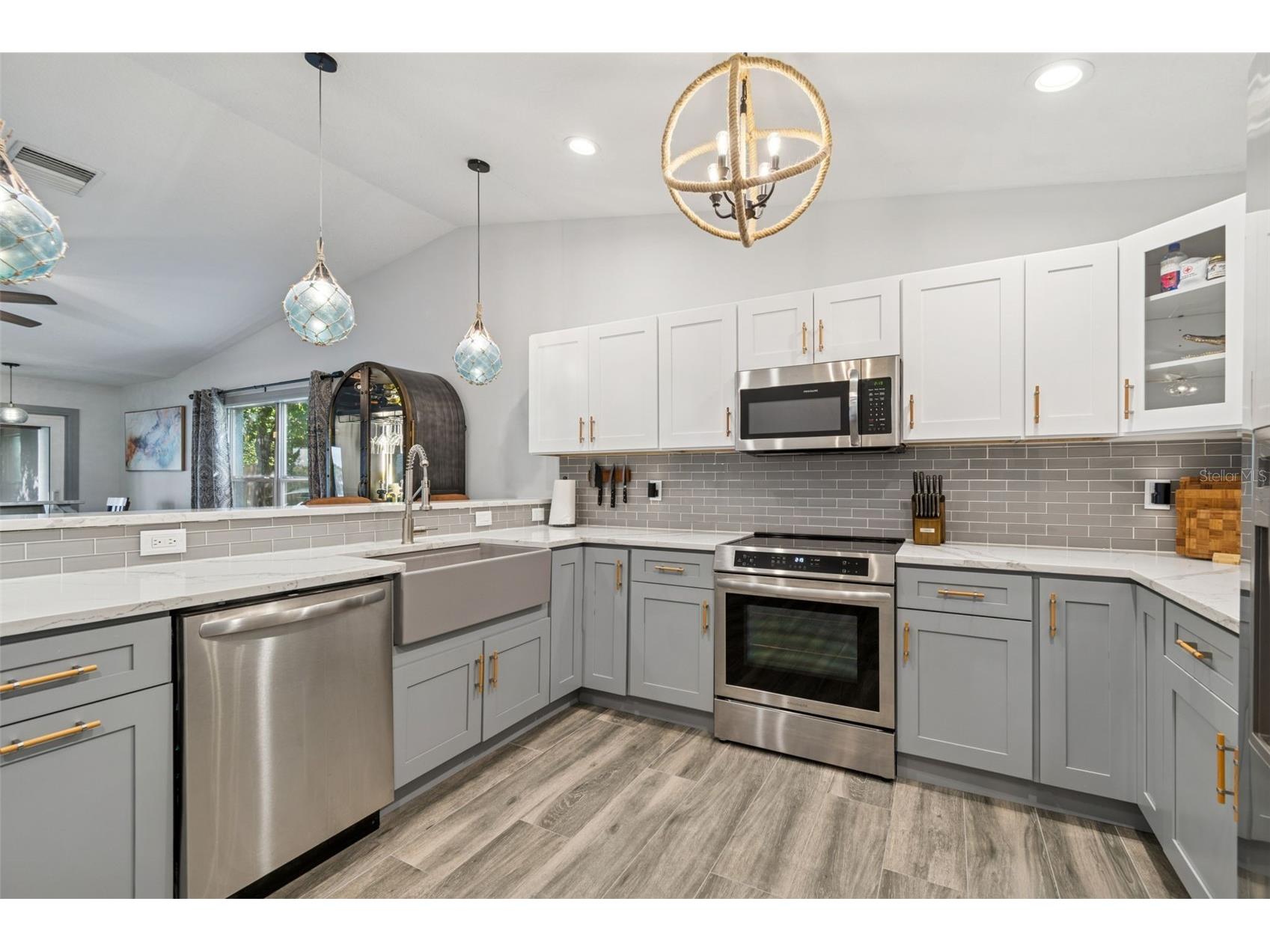 292 Sunlit Cove Drive NE Saint Petersburg FL 33702 - RIVIERA BAY-->TAMPA BAY-->GULF TB8465264 image38