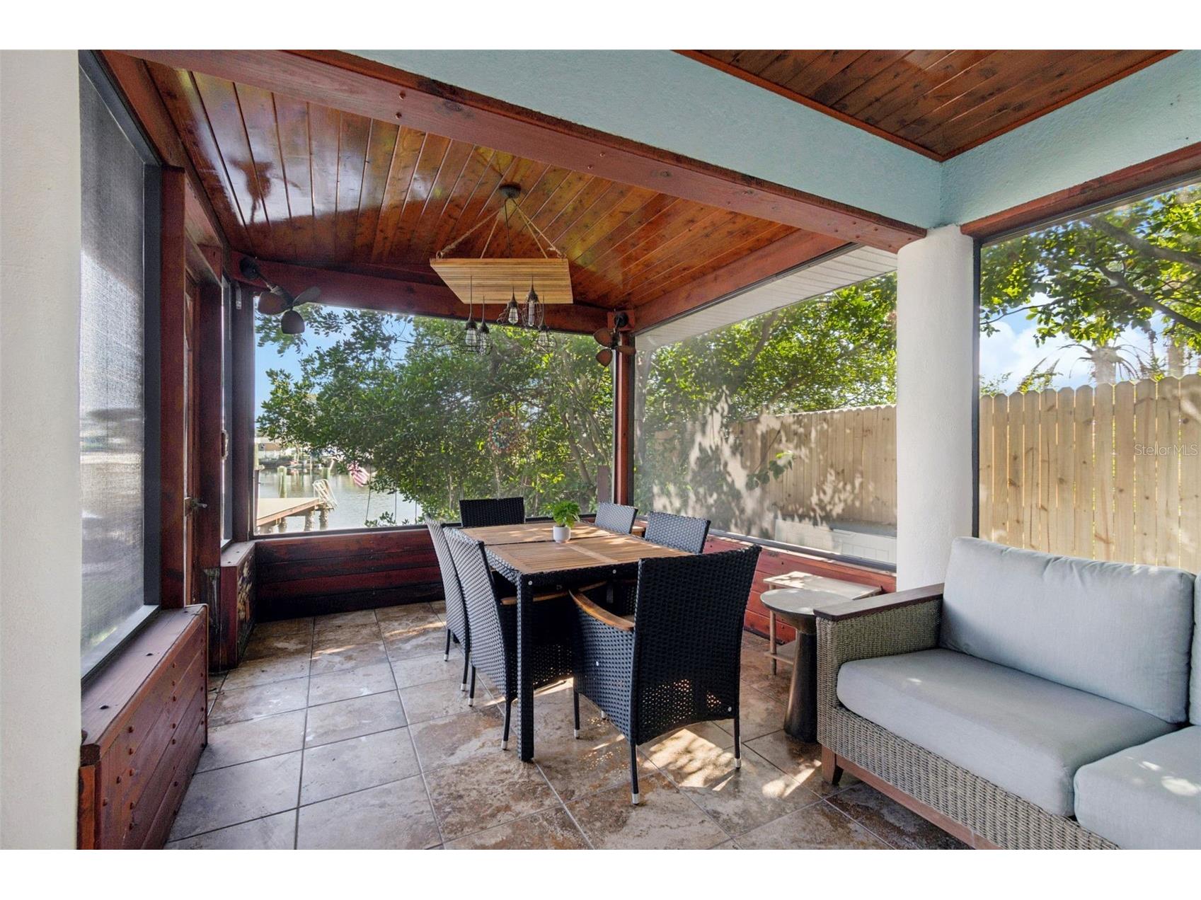 292 Sunlit Cove Drive NE Saint Petersburg FL 33702 - RIVIERA BAY-->TAMPA BAY-->GULF TB8465264 image80