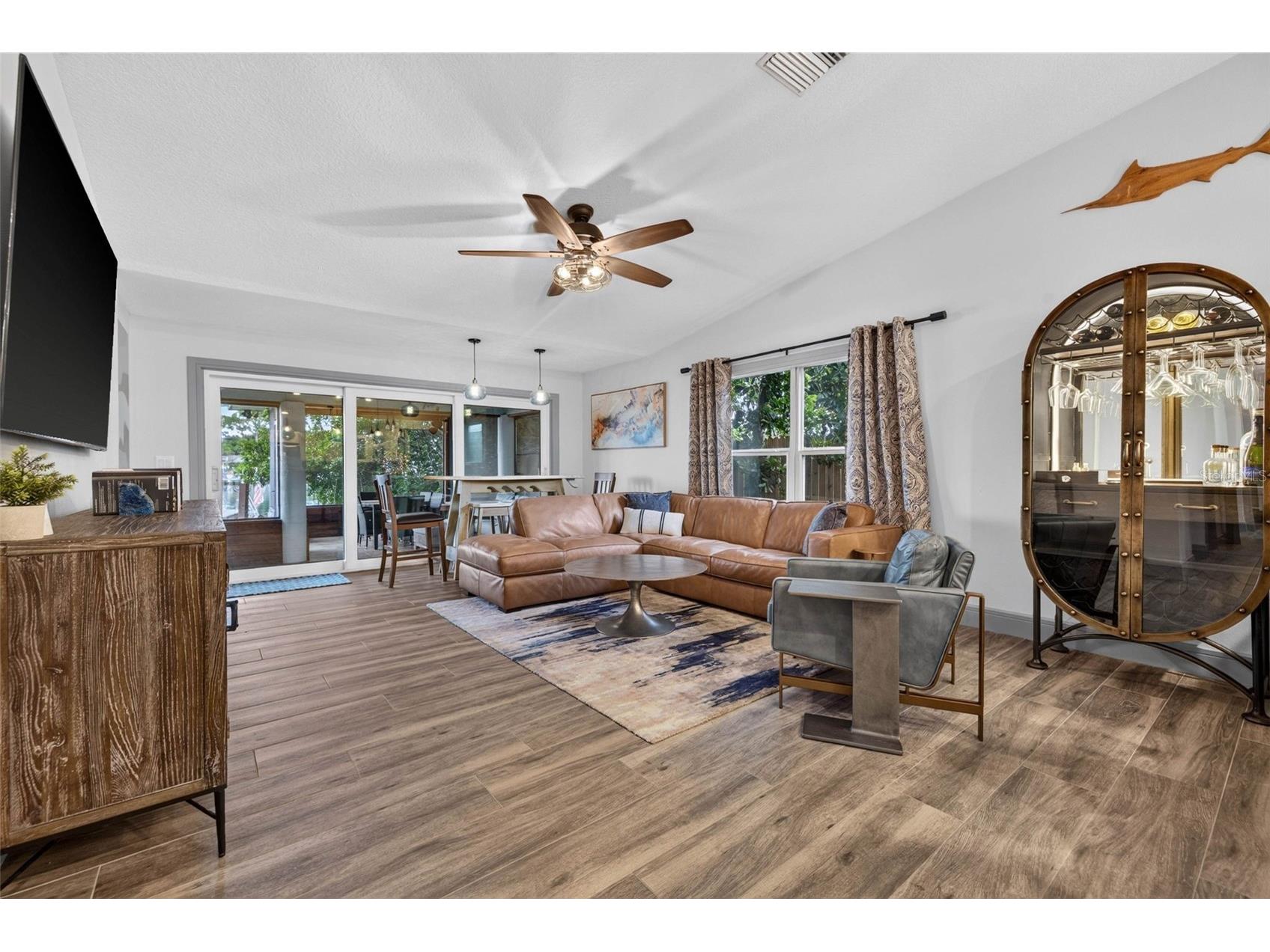292 Sunlit Cove Drive NE Saint Petersburg FL 33702 TB8525678 image13
