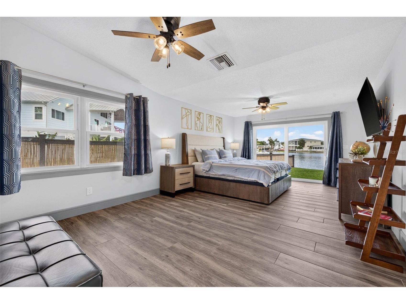 292 Sunlit Cove Drive NE Saint Petersburg FL 33702 TB8525678 image24