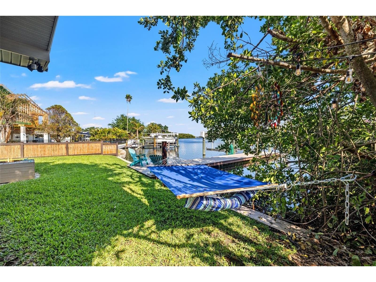 292 Sunlit Cove Drive NE Saint Petersburg FL 33702 TB8525678 image44