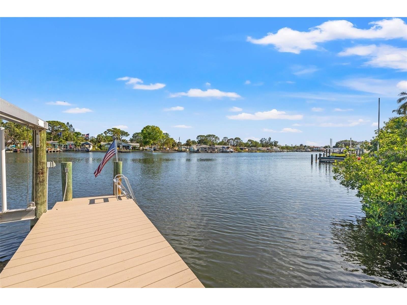 292 Sunlit Cove Drive NE Saint Petersburg FL 33702 TB8525678 image46