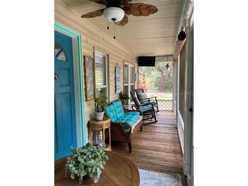 2920 52nd Street S Gulfport FL 33707 U8242375 image1