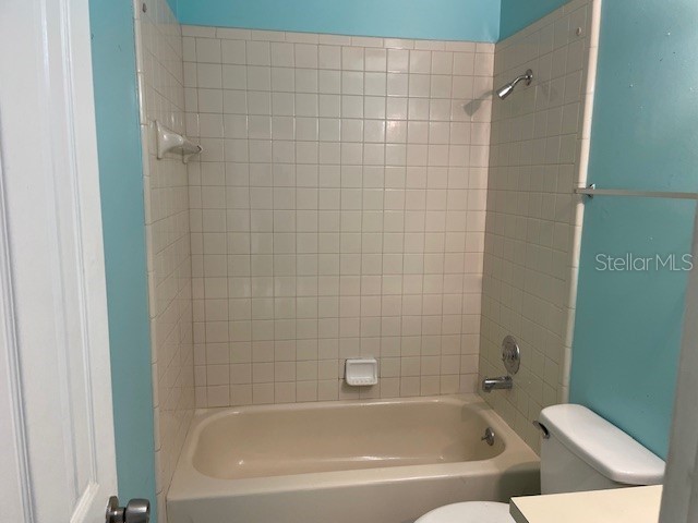 2920 Eastern Willow Avenue Orlando FL 32808 O6397054 image5