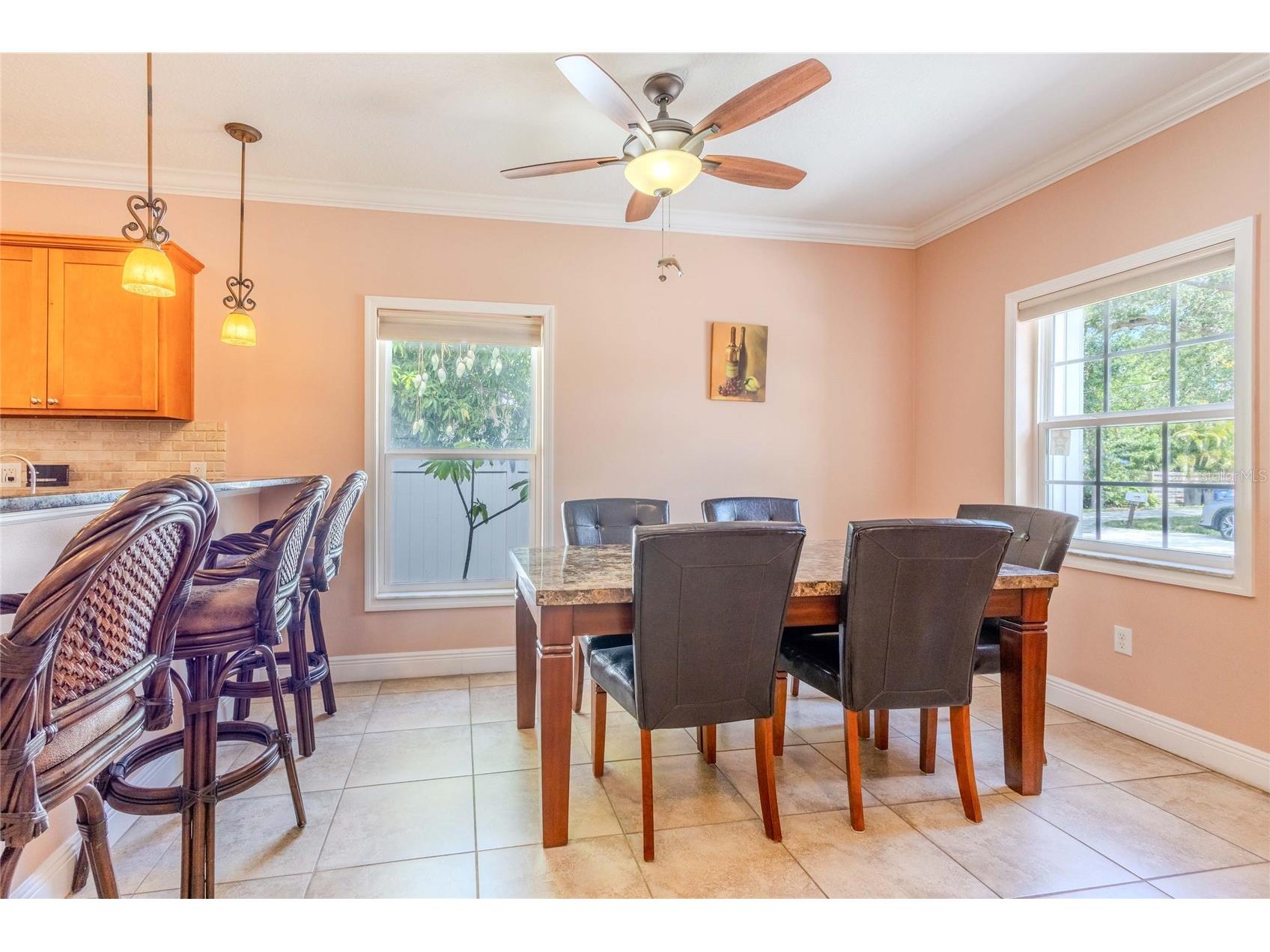 2920 Edgewood Lane Sarasota FL 34231 A4699454 image3