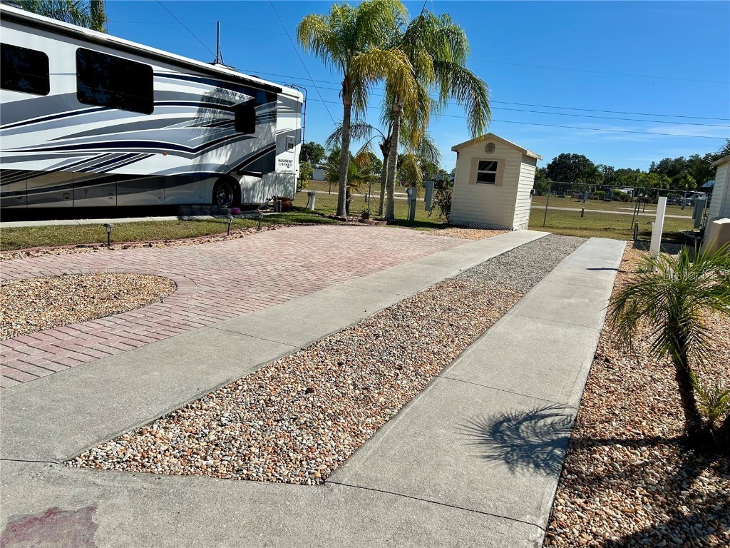 2920 Fairway Drive Bowling Green FL 33834 L4957254 image1