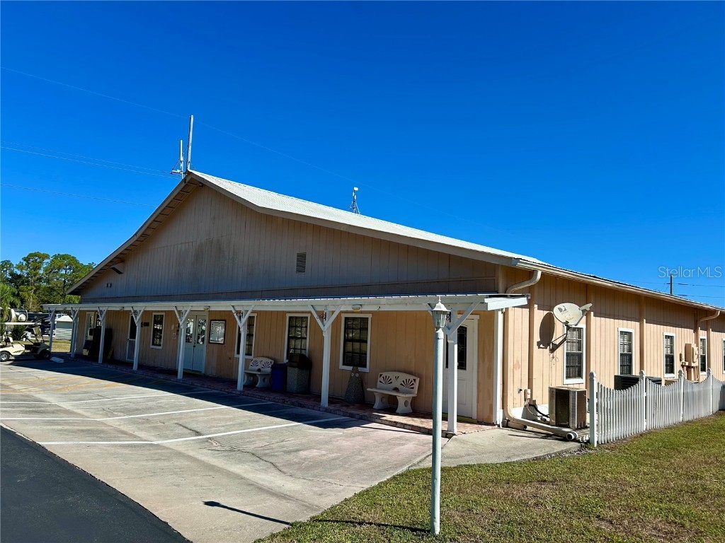 2920 Fairway Drive Bowling Green FL 33834 L4957254 image10