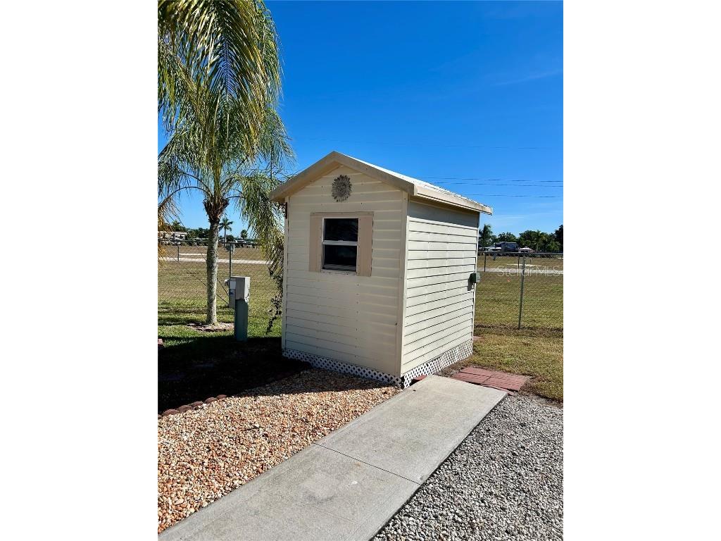 2920 Fairway Drive Bowling Green FL 33834 L4957254 image4