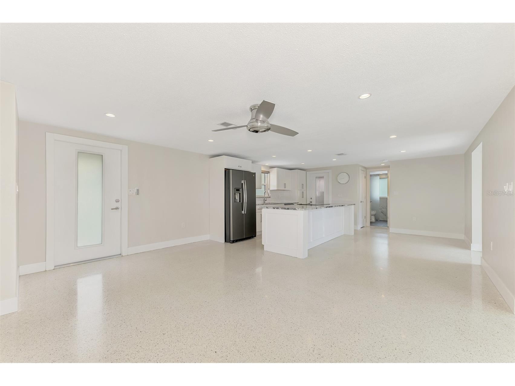2920 Gulf Gate Drive Sarasota FL 34231 A4696797 image12