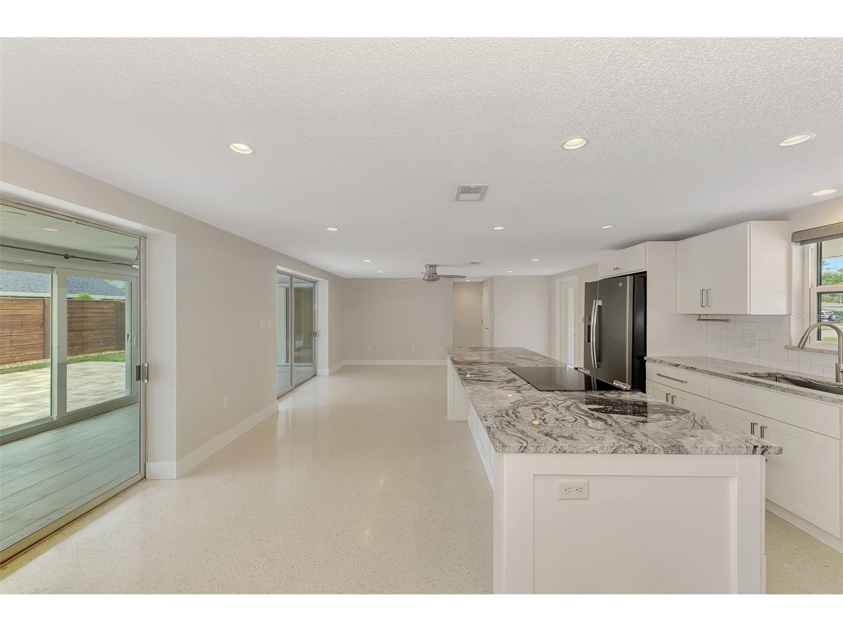 2920 Gulf Gate Drive Sarasota FL 34231 A4696797 image22