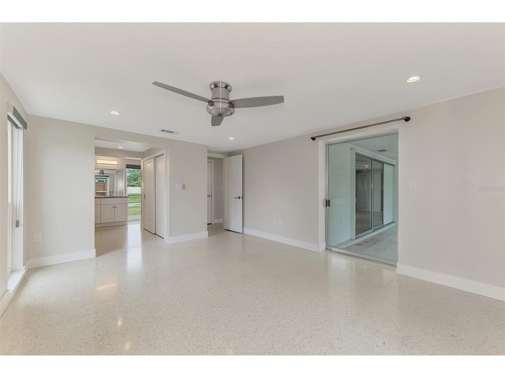 2920 Gulf Gate Drive Sarasota FL 34231 A4696797 image26