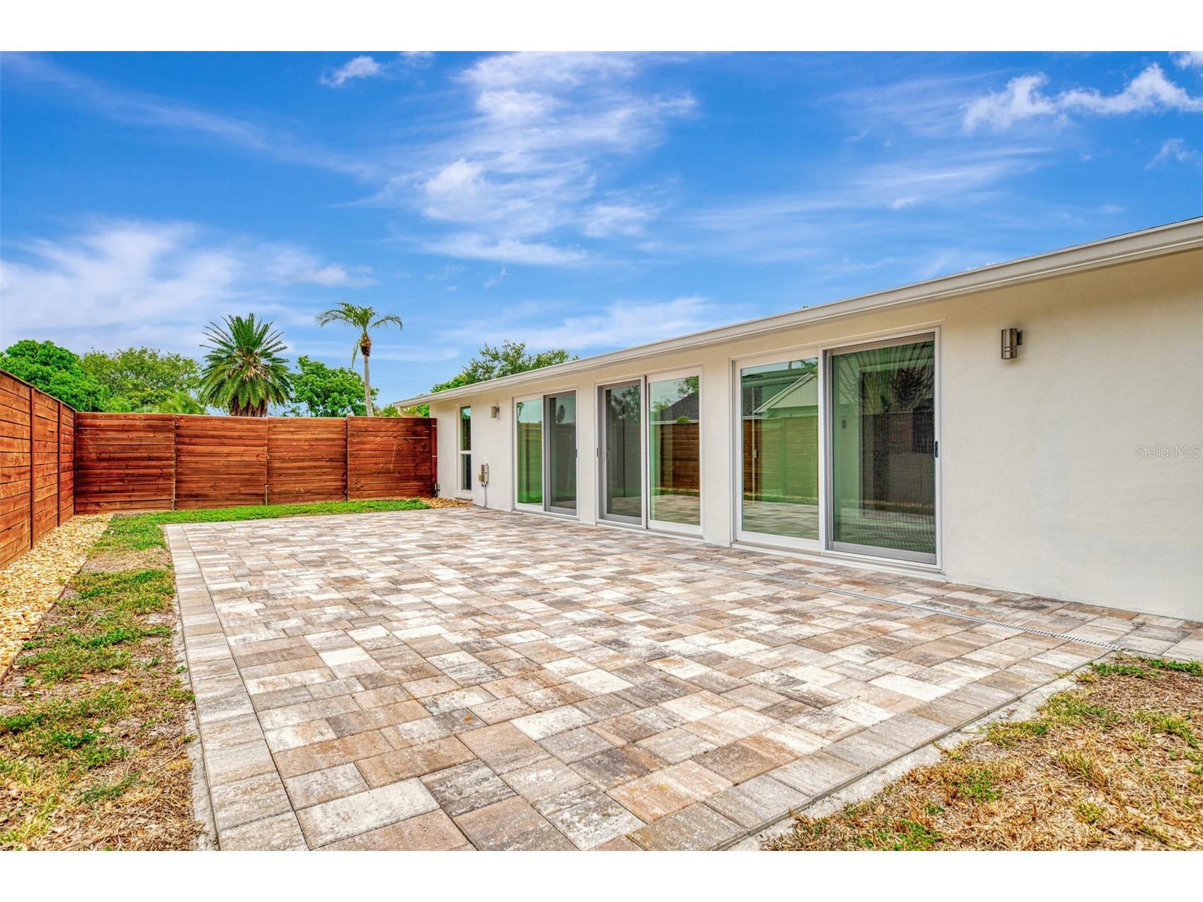 2920 Gulf Gate Drive Sarasota FL 34231 A4696797 image46