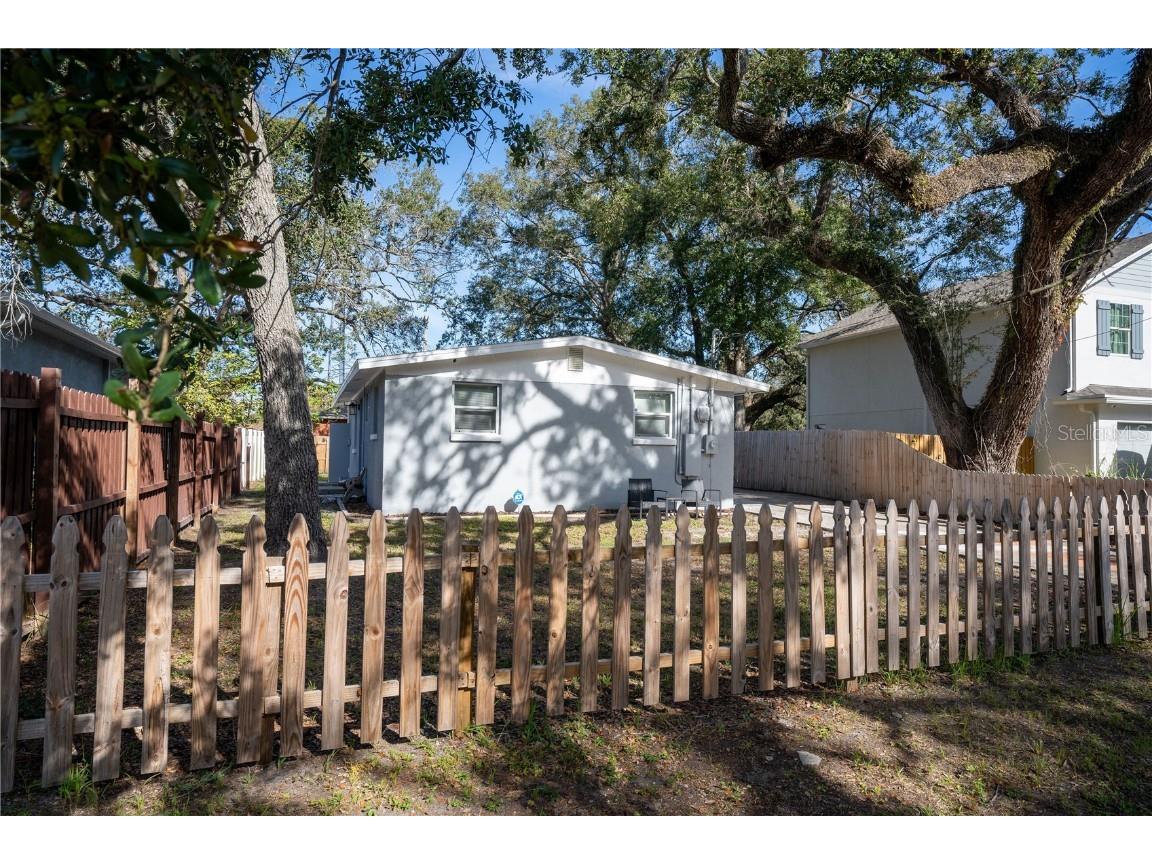 2920 Lindell Avenue Tampa FL 33610 U8225458 image1