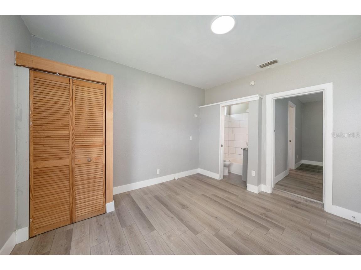 2920 N 17th Street Tampa FL 33605 TB8419525 image18