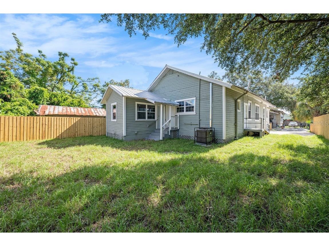 2920 N 17th Street Tampa FL 33605 TB8419525 image23