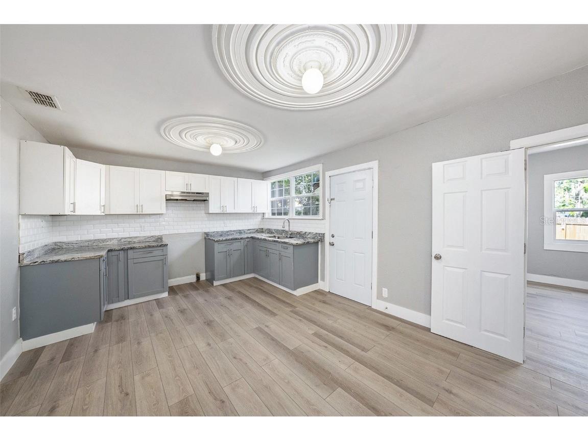 2920 N 17th Street Tampa FL 33605 TB8419525 image9