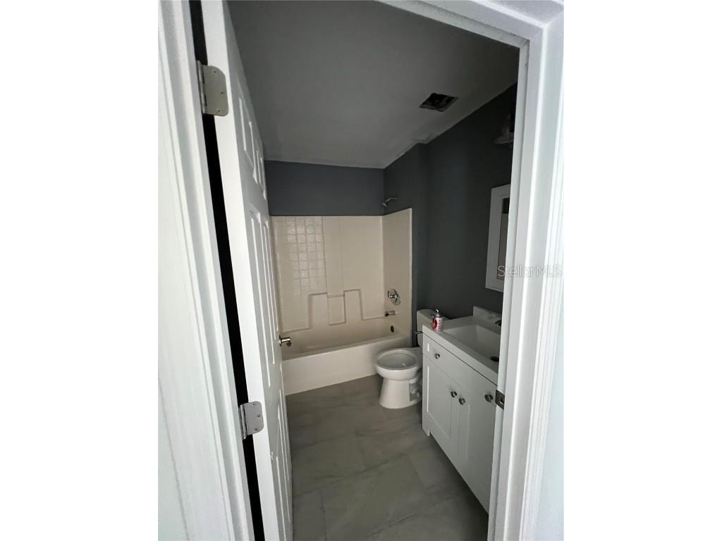 2920 Surf Drive Deltona FL 32738 O6331614 image9