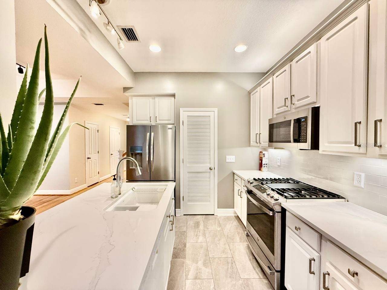 2920 W El Prado Boulevard #12 Tampa FL 33629 TB8525384 image7