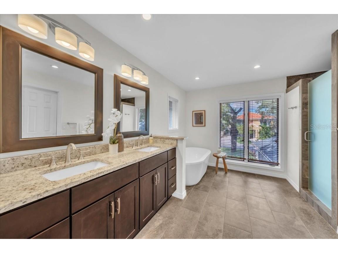 2920 W Knights Avenue Tampa FL 33611 TB8435436 image29