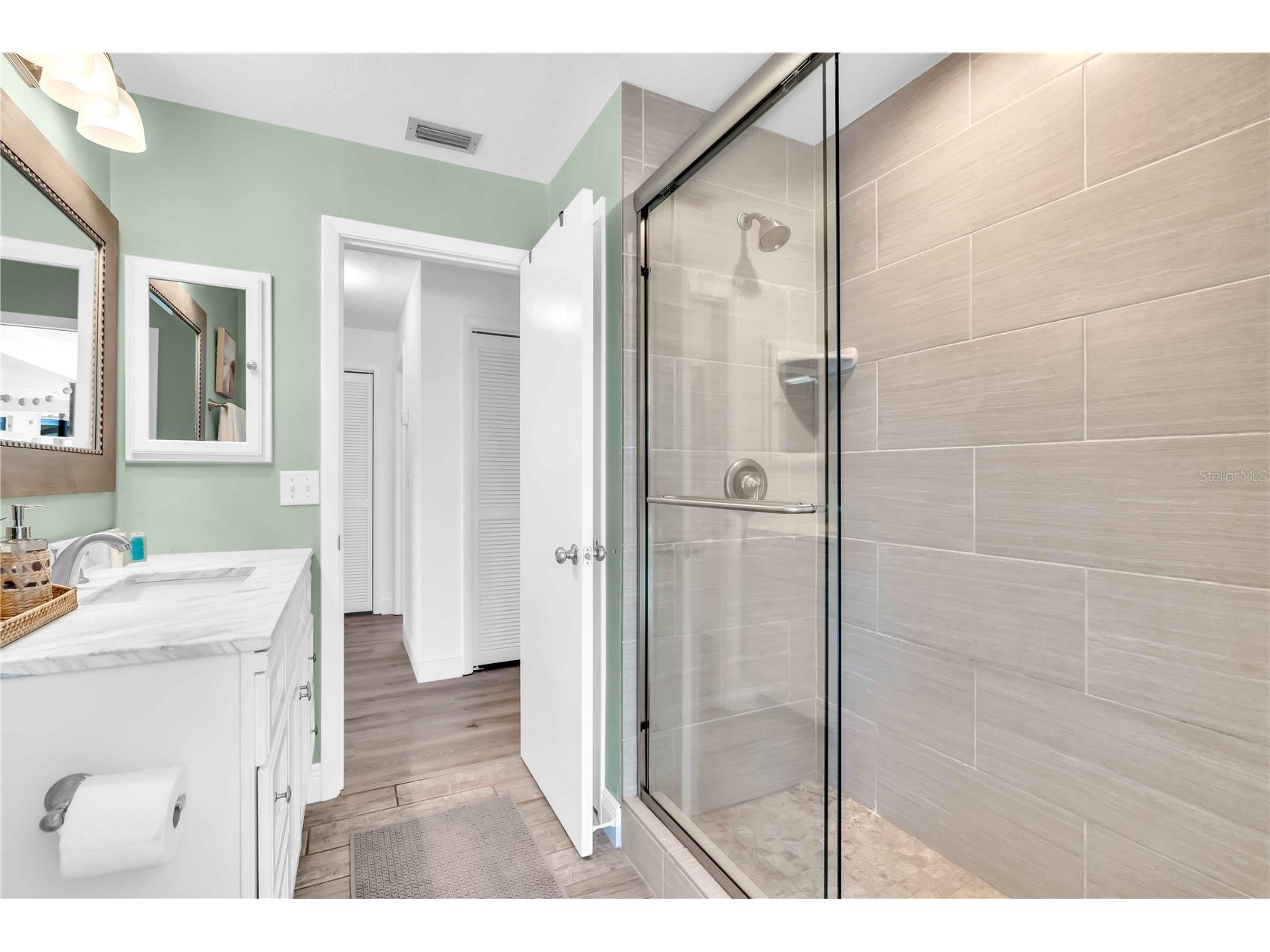 2921 Captiva Drive Sarasota FL 34231 A4641886 image27