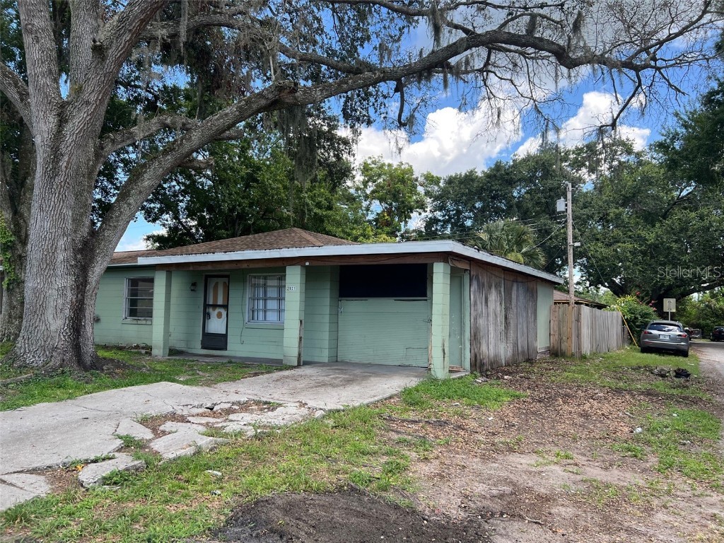 2921 Galaxy Lane Lakeland FL 33801 L4953823 image1