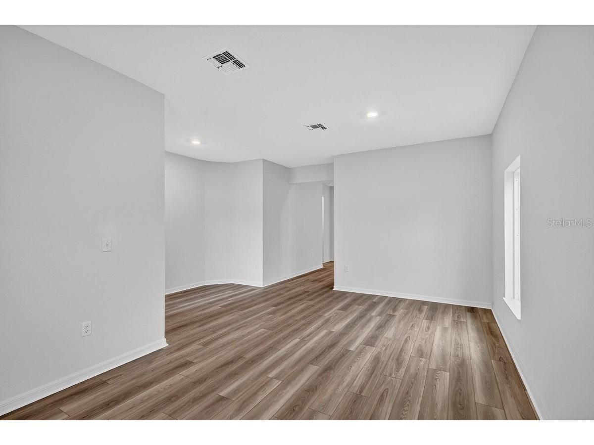 2921 Garret Street Deltona FL 32738 V4947871 image10