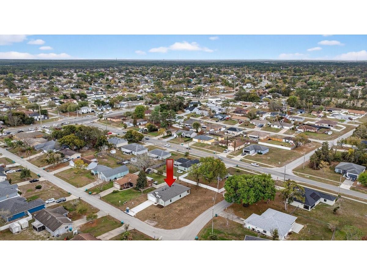 2921 Garret Street Deltona FL 32738 V4947871 image34