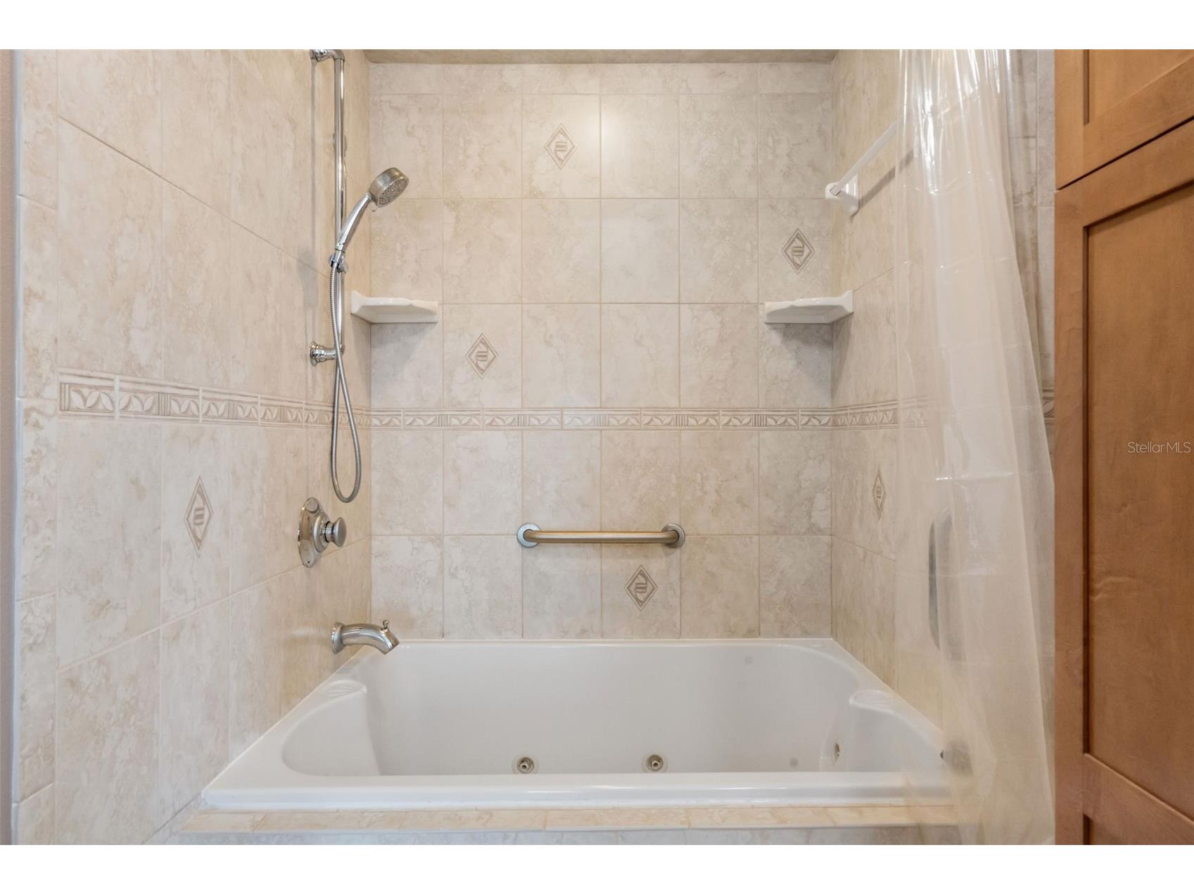 2921 Lake Tohopekaliga Boulevard Kissimmee FL 34746 - LAKE TOHOPEKALIGA O6393654 image25