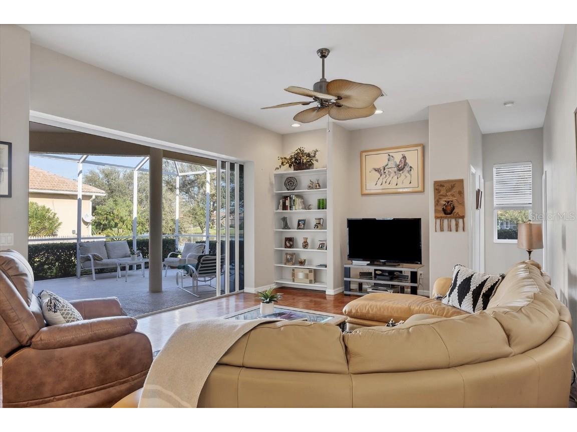 2921 Seasons Boulevard Sarasota FL 34240 A4626853 image12