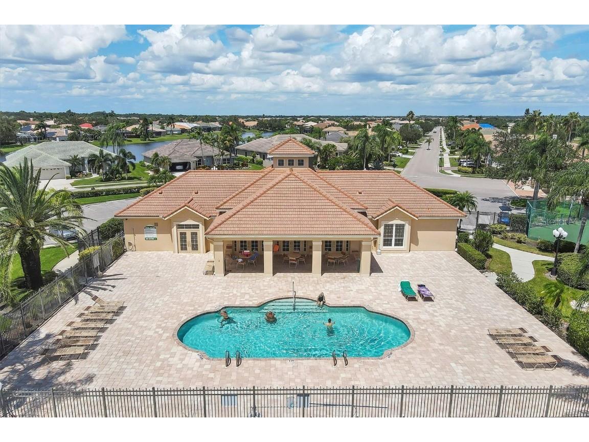 2921 Seasons Boulevard Sarasota FL 34240 A4626853 image34