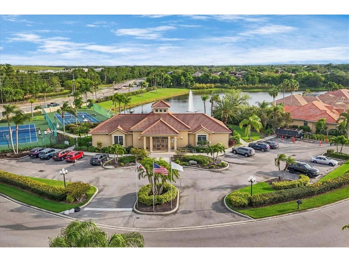 2921 Seasons Boulevard Sarasota FL 34240 A4626853 image36