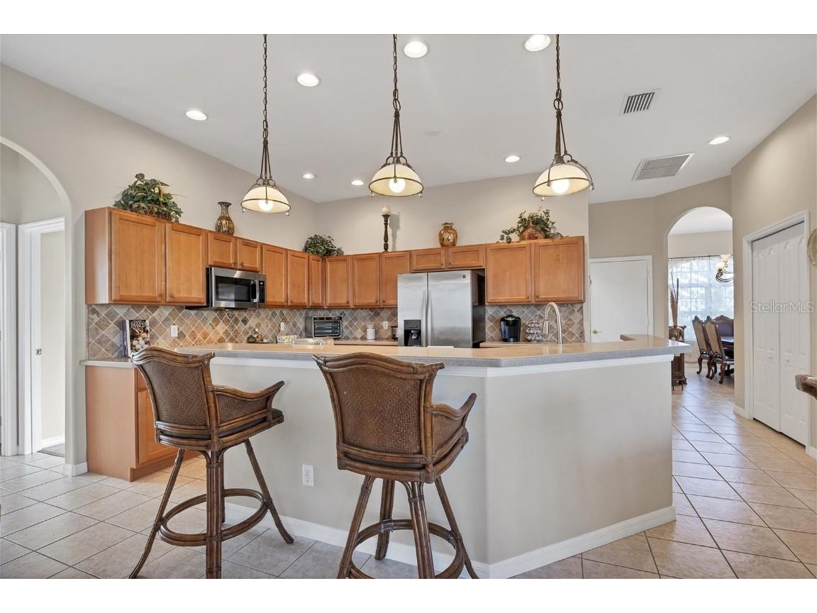 2921 Seasons Boulevard Sarasota FL 34240 A4626853 image7