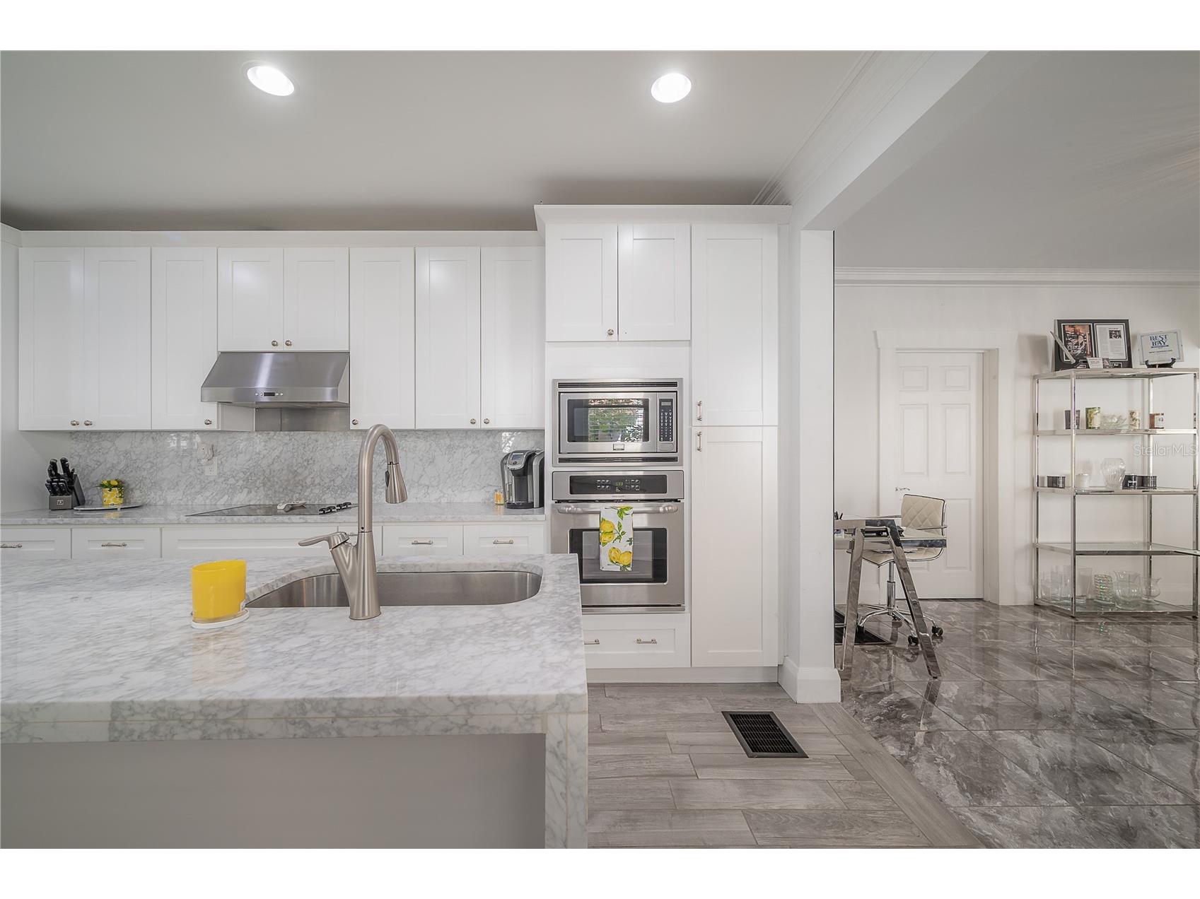 2921 W El Prado Boulevard Tampa FL 33629 TB8521291 image17