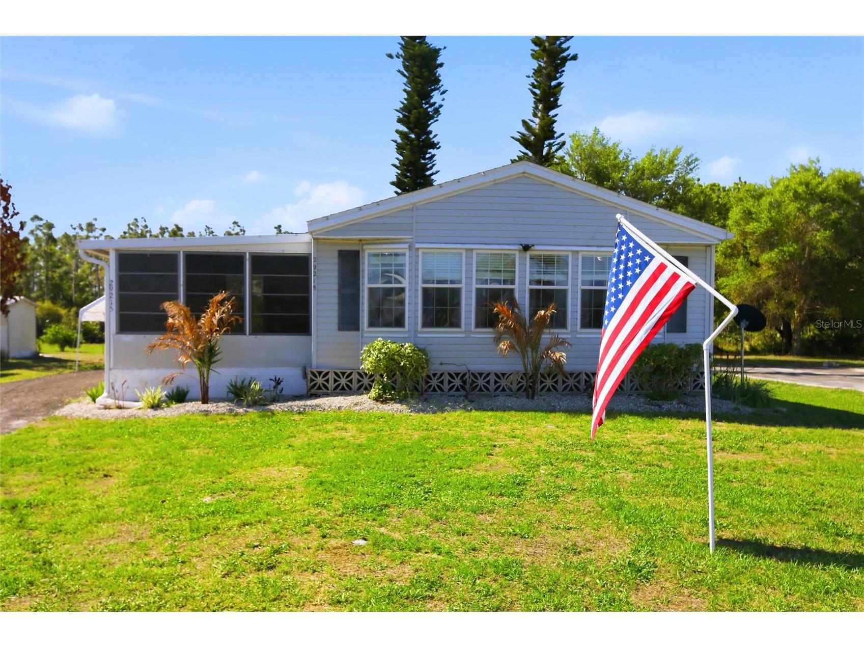 29215 Edgewood Street Punta Gorda FL 33982 C7523755 image1